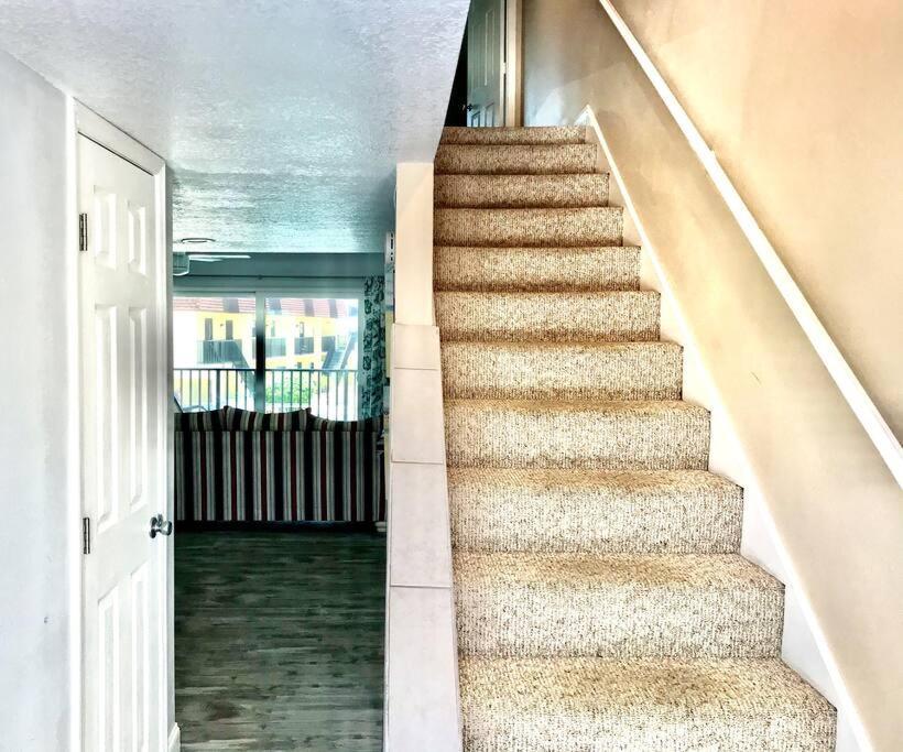 Condo By The Sea! Коко Бийч Екстериор снимка